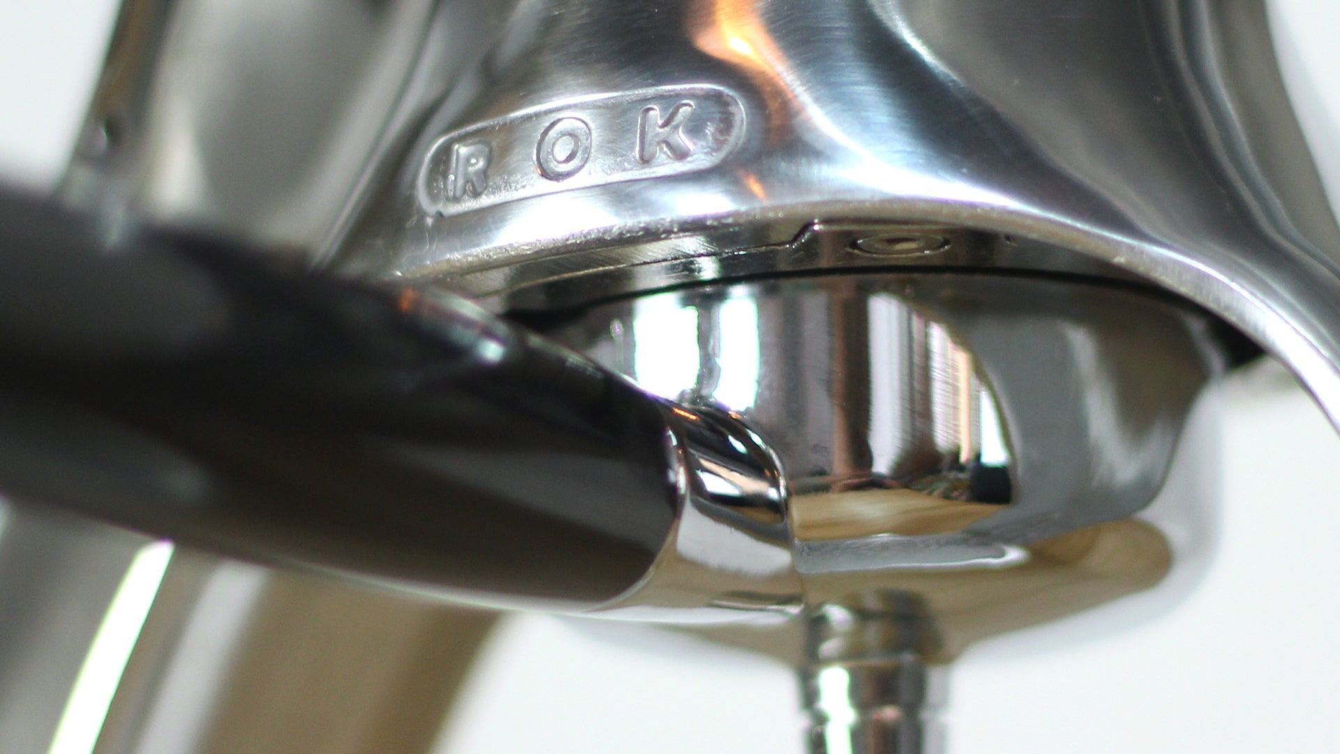 The ROK Espresso Maker in (less than) 60 seconds