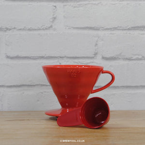 Hario V60 Ceramic Coffee Dripper in Red with Spoon